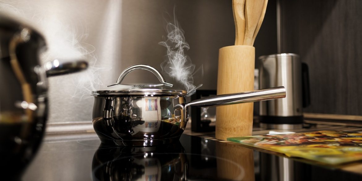 Comment choisir le bon système de ventilation mécanique contrôlée pour la cuisine ?